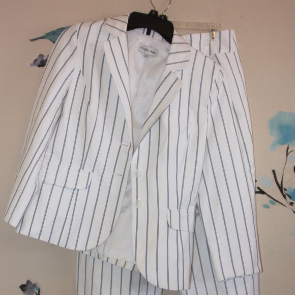 Andre Oliver Pants - Vintage Andre Oliver Crop Pant suit